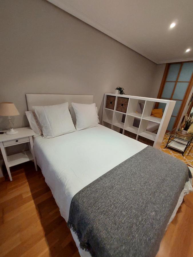 Estudio Centrico Con Garaje Y Vistas Al Mar. Apartamento *
